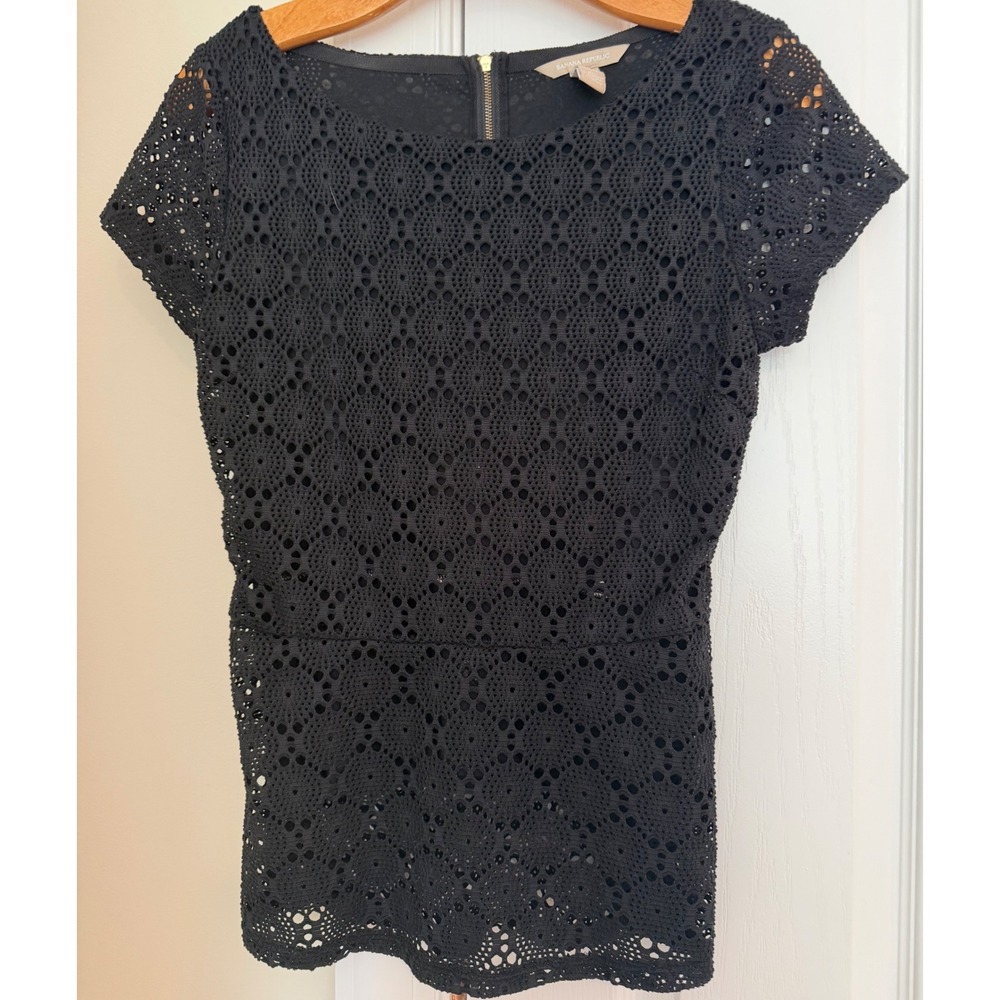 Banana Republic Womens Black Eyelet Lace Short Sleeve Peplum Top Gold Zip Size 4
